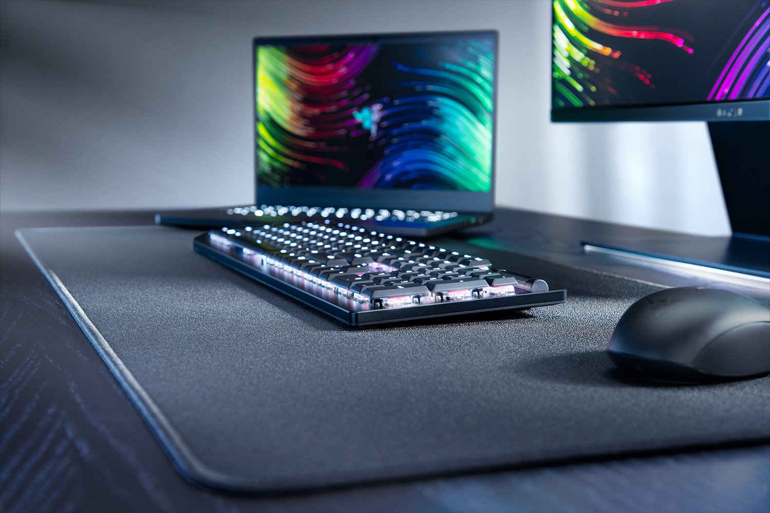 RAZER DEATHSTALKER V2 PRO thumbnail 7
