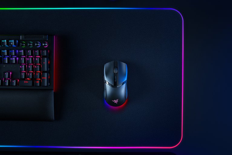 RAZER COBRA HYPERSPEED WIRELESS GAMING MOUSE
