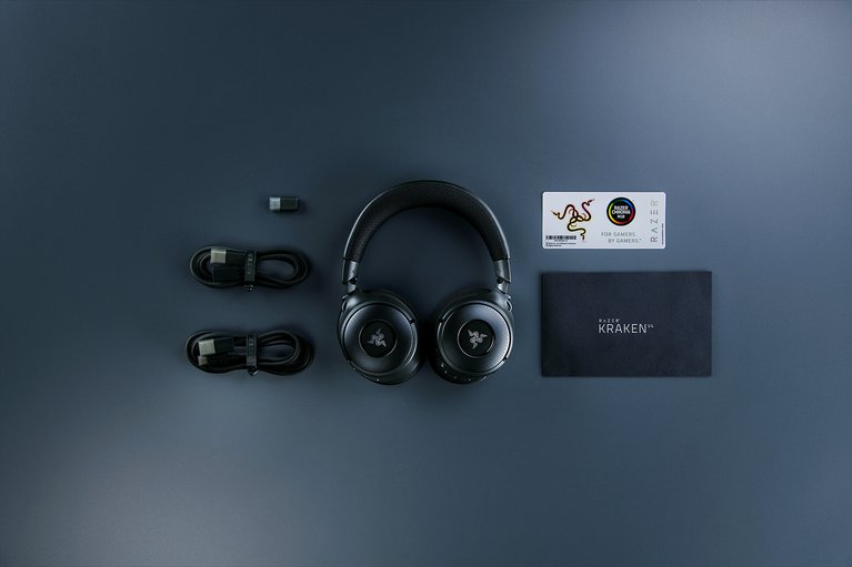 RAZER KRAKEN V4 WIRELESS GAMING HEADSET thumbnail 2