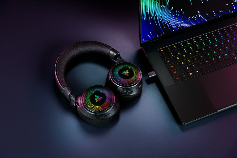 RAZER KRAKEN V4 WIRELESS GAMING HEADSET thumbnail 5